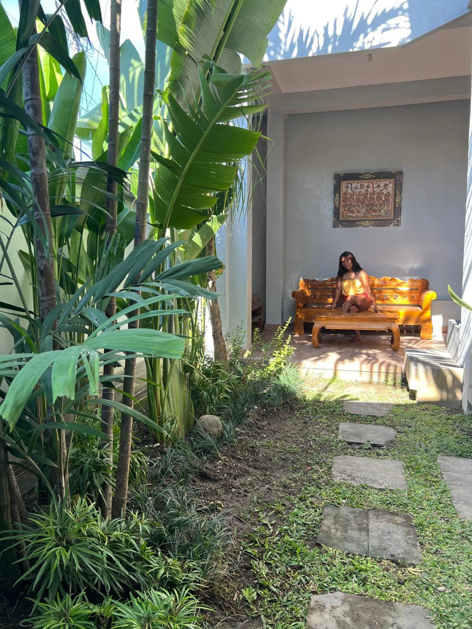 Villa Makmur Kerobokan  Exterior photo